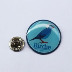custom metal pin badges